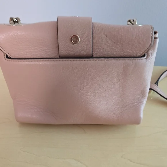 EUC Henri Bendel Elegant Pink Chain Strap Bag - Picture 4 of 13